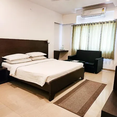 Hotel Rajwada Aurangabad Exterior photo